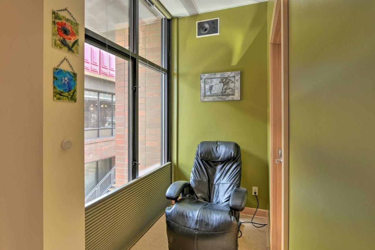 Idyllic Dtwn Anchorage Condo With Fireplace! Exterior foto